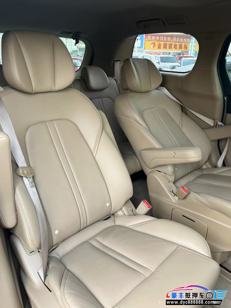 20年别克GL8SUV抵押车出售