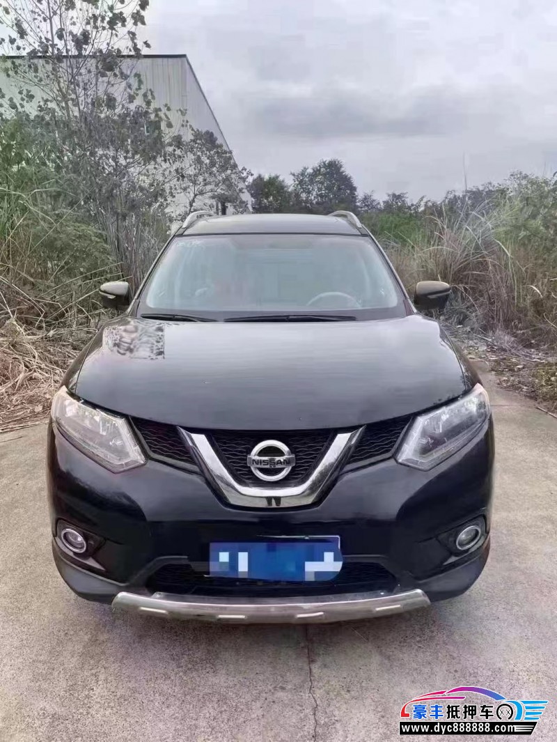 16年日产奇骏轿车抵押车出售