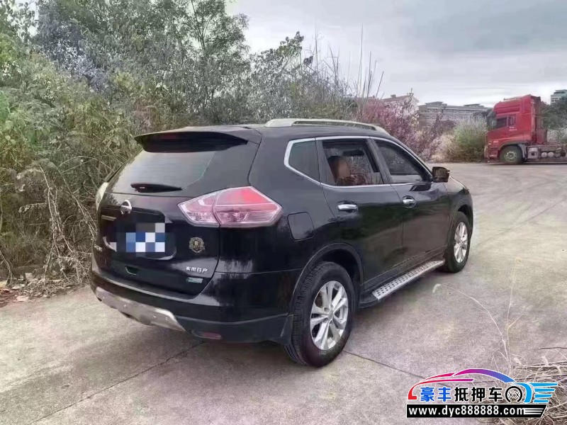 16年日产奇骏轿车抵押车出售