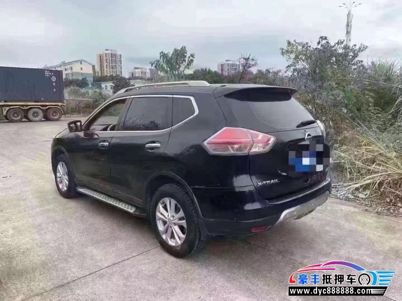 16年日产奇骏轿车抵押车出售