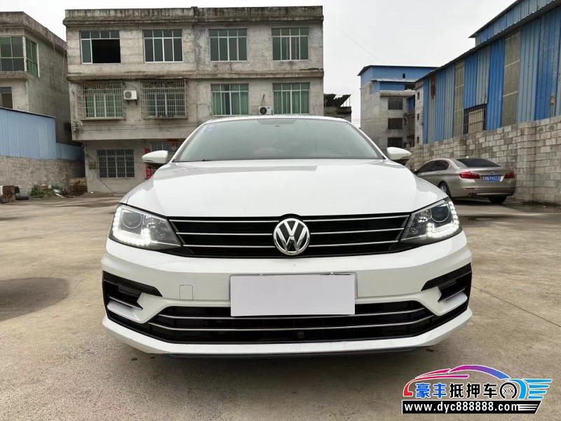 19年大众速腾轿车抵押车出售