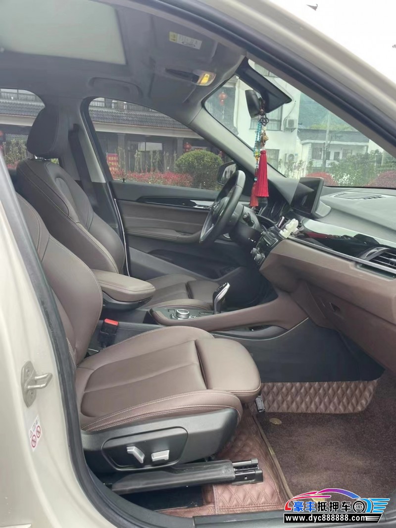 20年宝马X1轿车抵押车出售