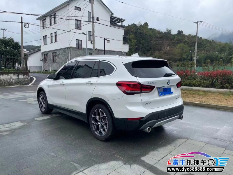 20年宝马X1轿车抵押车出售