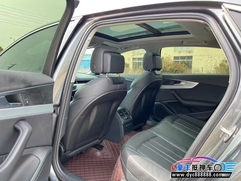 21年奥迪A4轿车抵押车出售