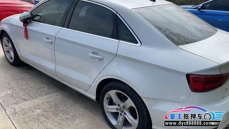 20年奥迪A3轿车抵押车出售
