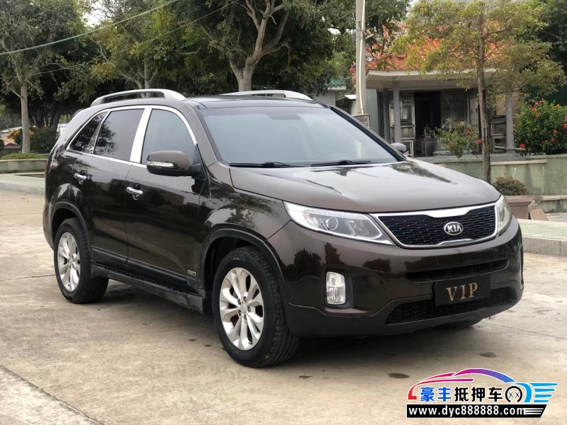 14年起亚索兰托轿车抵押车出售