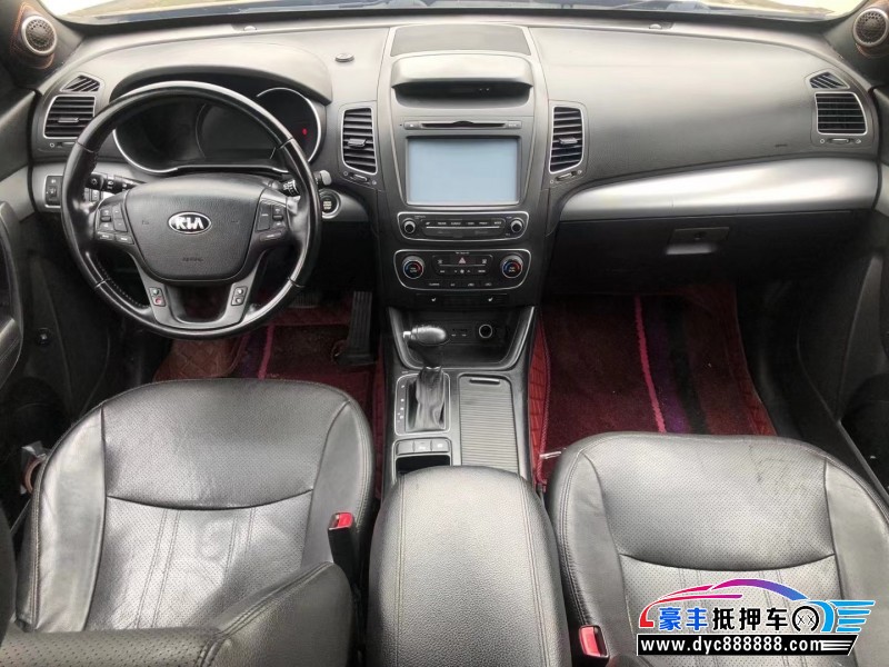 14年起亚索兰托轿车抵押车出售