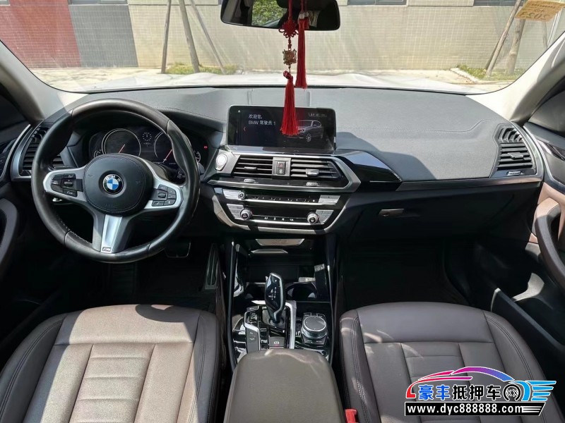 19年宝马X3轿车抵押车出售