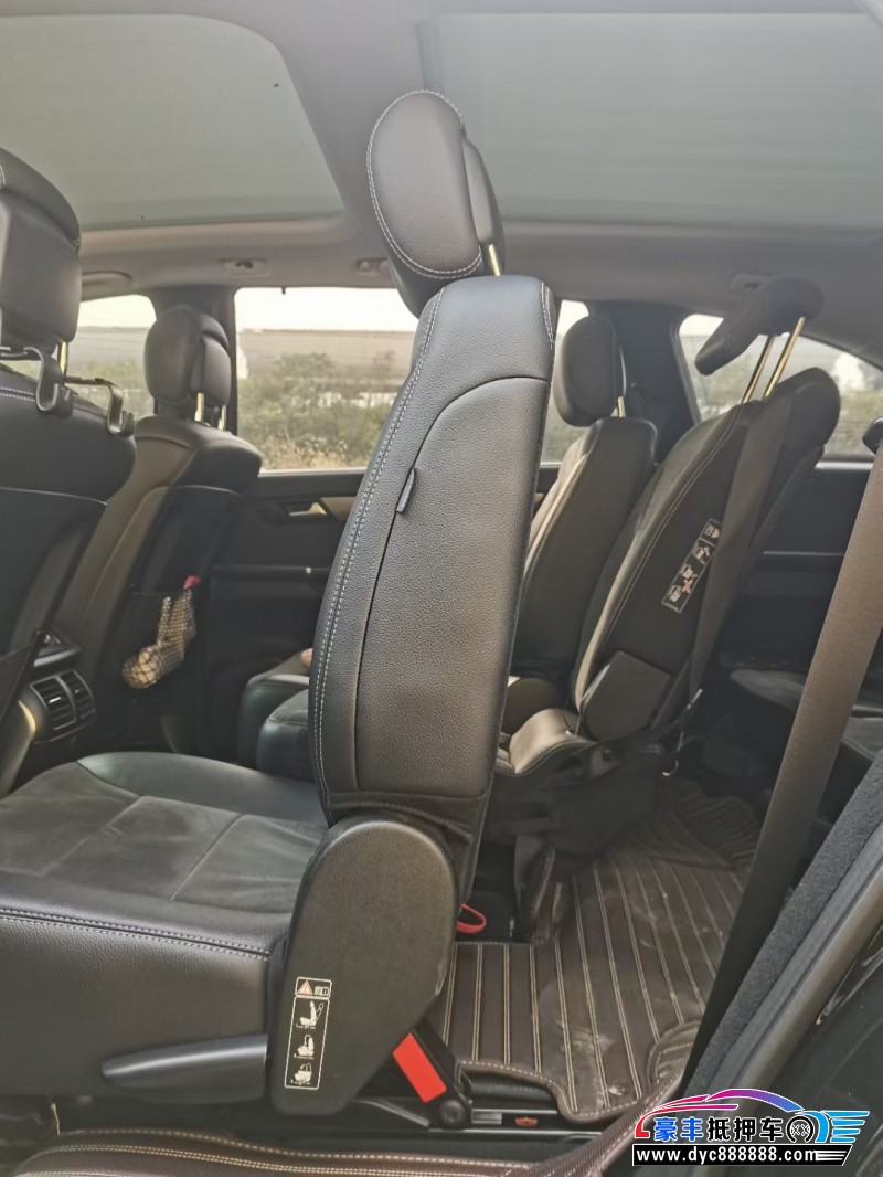 17年奔驰R轿车抵押车出售