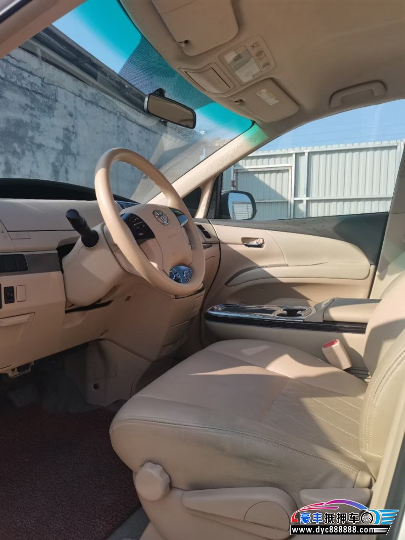 19年丰田普瑞维亚轿车抵押车出售