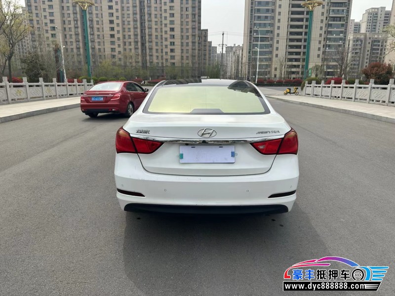 15年现代名图轿车抵押车出售