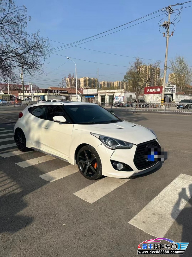 13年现代飞思轿车抵押车出售