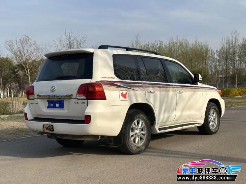 13年丰田兰德酷路泽轿车抵押车出售