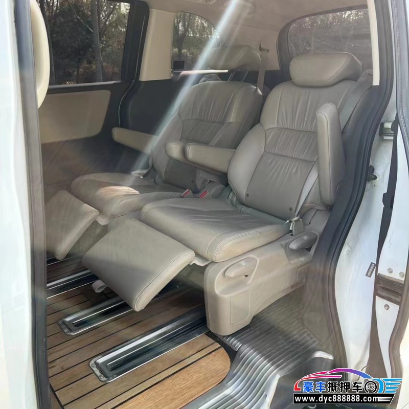 17年本田奥德赛轿车抵押车出售