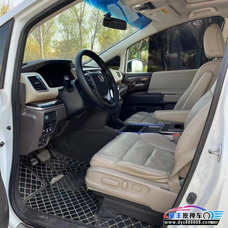 17年本田奥德赛轿车抵押车出售