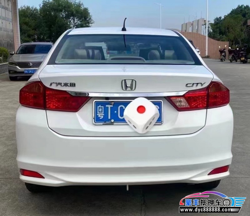 18年本田锋范轿车抵押车出售