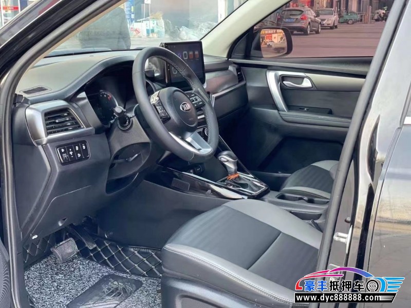 20年起亚智跑轿车抵押车出售