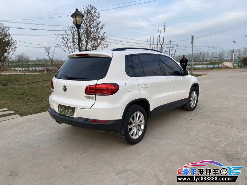 17年大众途观轿车抵押车出售