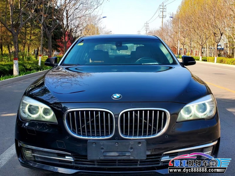 15年宝马7系轿车抵押车出售