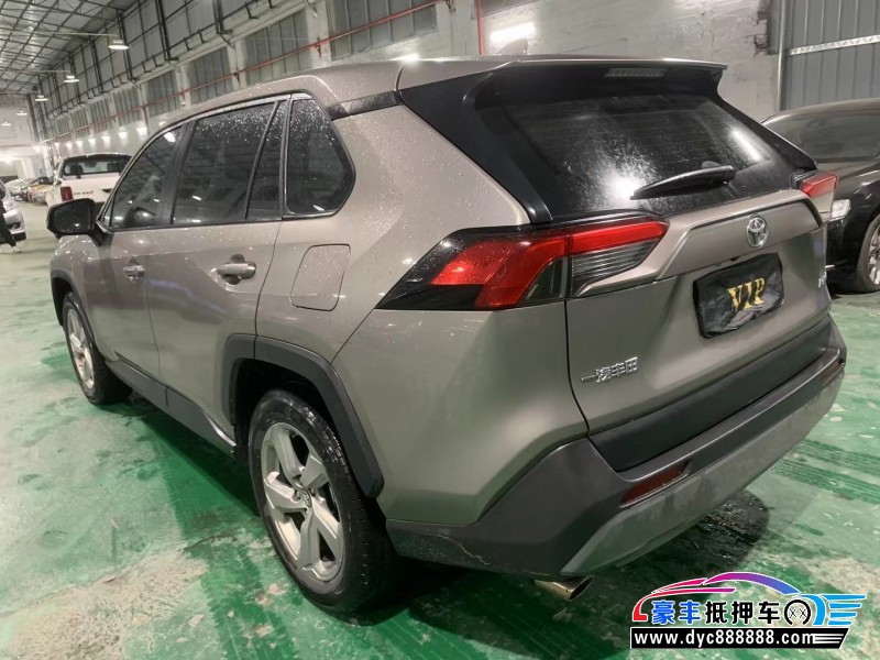 22年丰田RAV4SUV抵押车出售