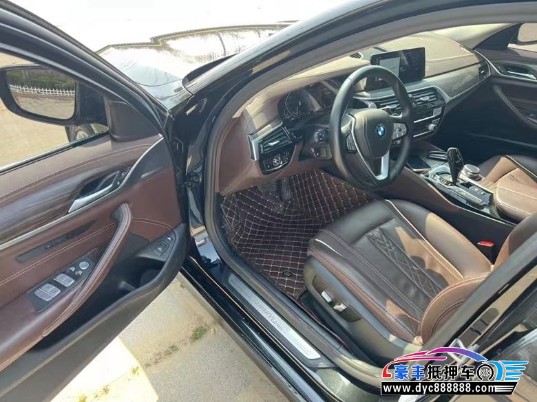 20年宝马5系轿车抵押车出售