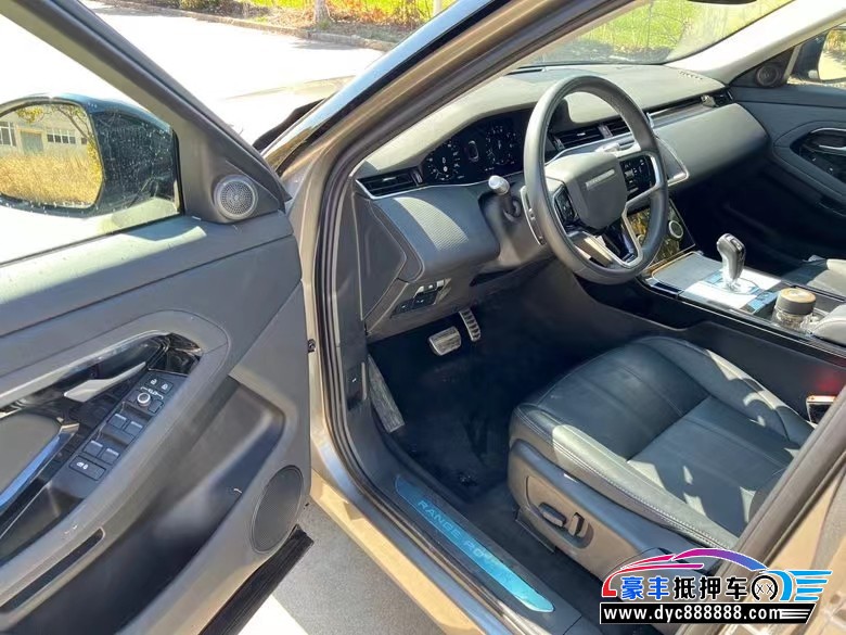 22年路虎揽胜极光SUV抵押车出售