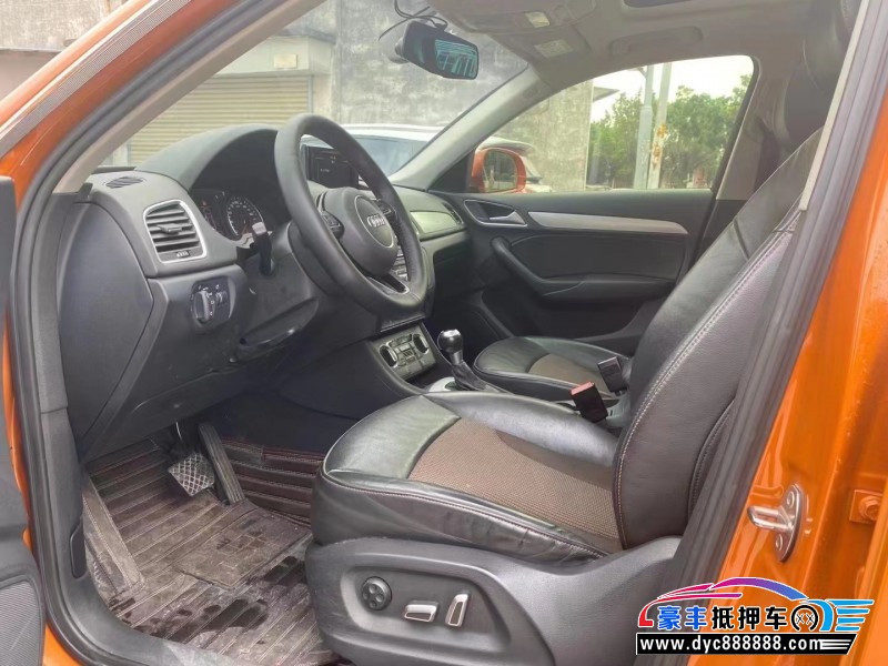 16年奥迪Q3轿车抵押车出售