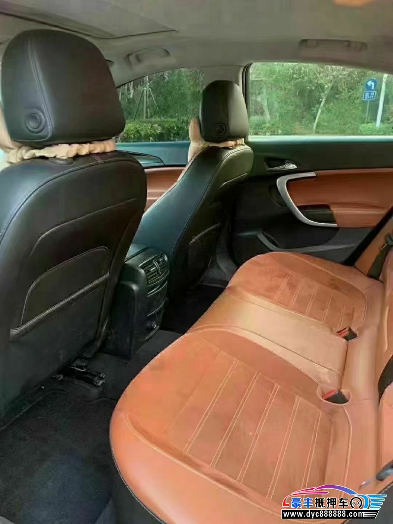 15年别克君威轿车抵押车出售