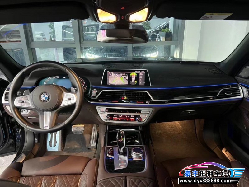 21年宝马7系轿车抵押车出售