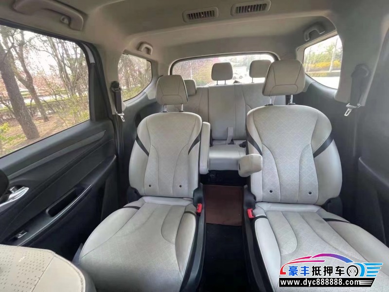 19年宝骏730SUV抵押车出售