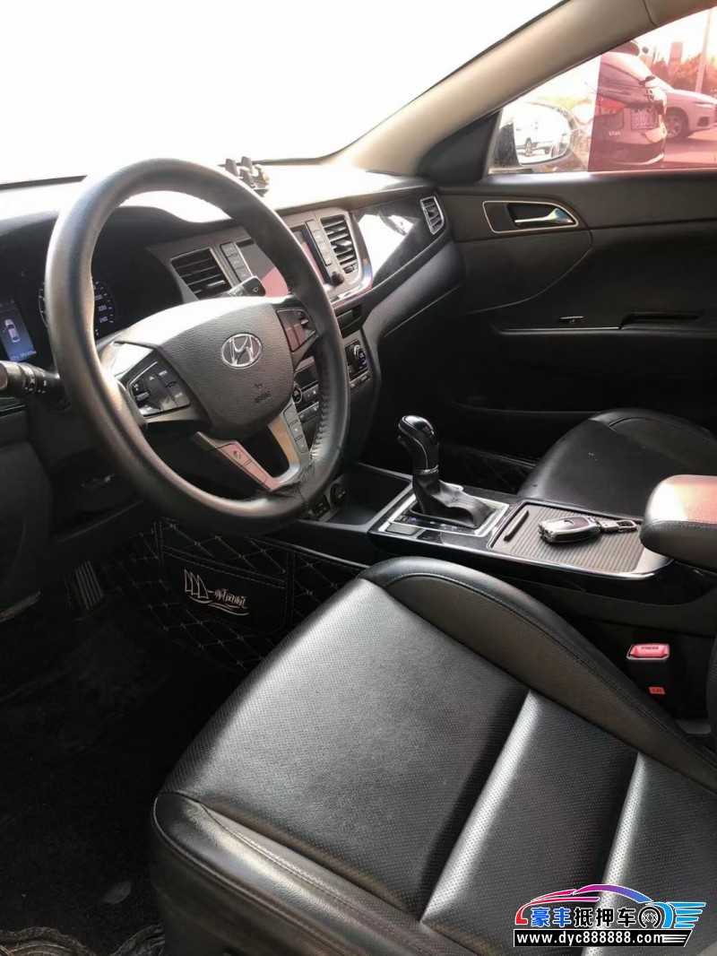 17年现代名图轿车抵押车出售