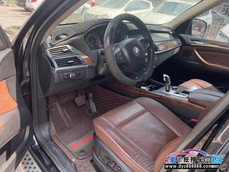 11年宝马X5轿车抵押车出售