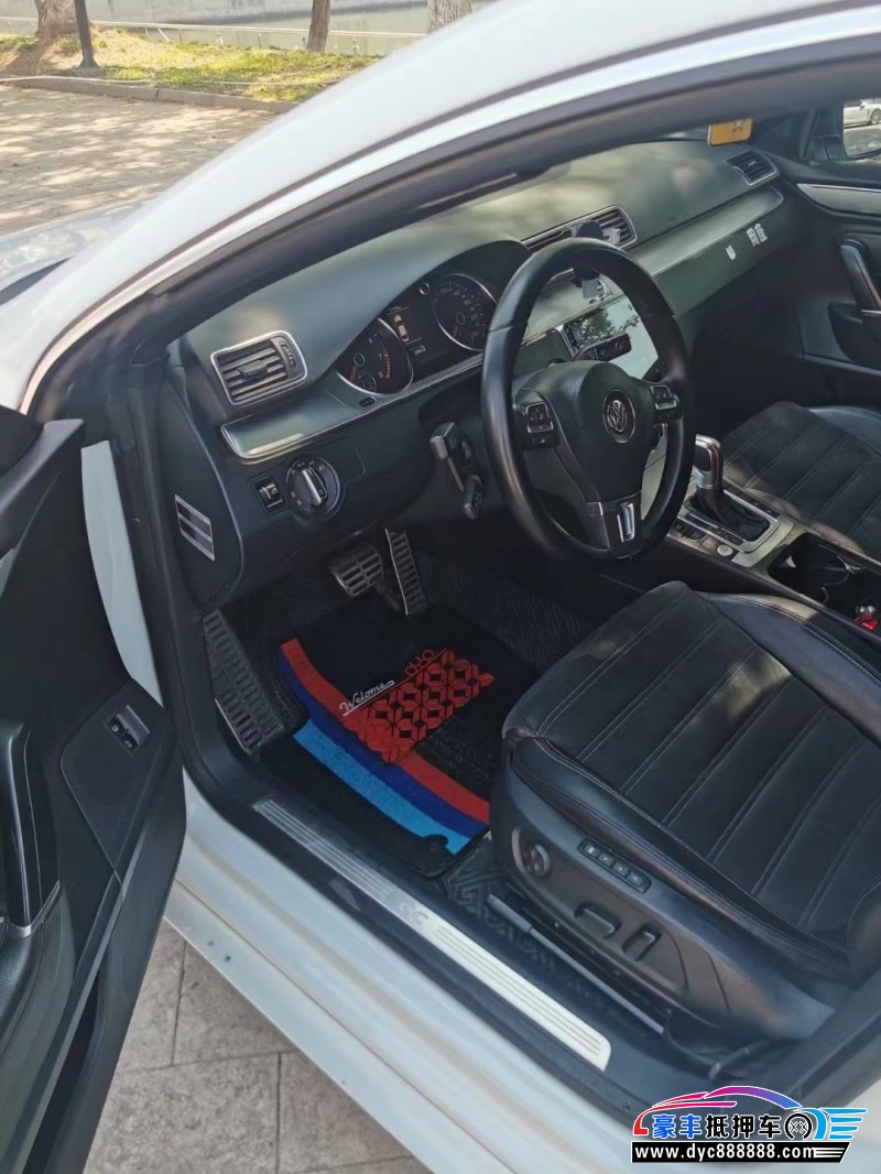 14年大众CC轿车抵押车出售