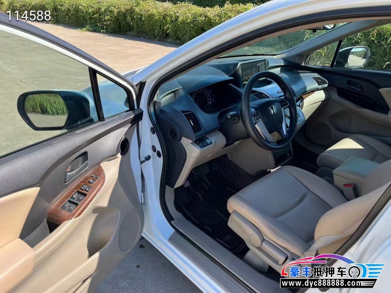 13年本田奥德赛MPV抵押车出售