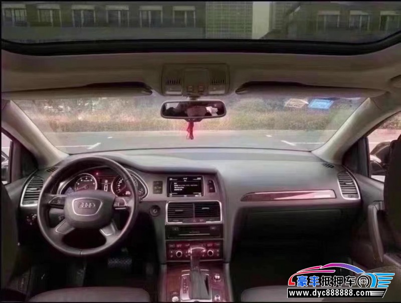 15年奥迪Q7SUV抵押车出售