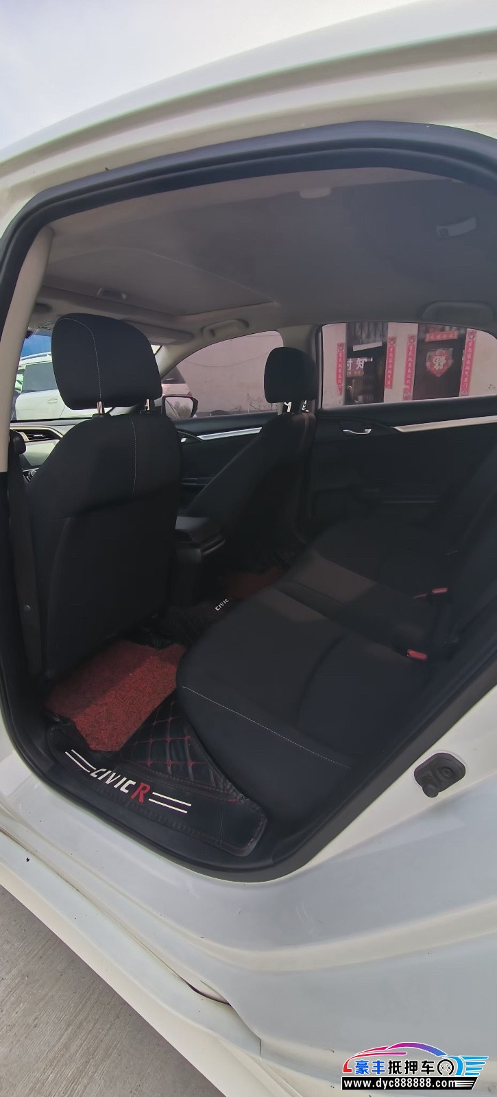 16年本田思域轿车抵押车出售