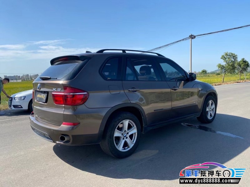 13年宝马X5SUV抵押车出售