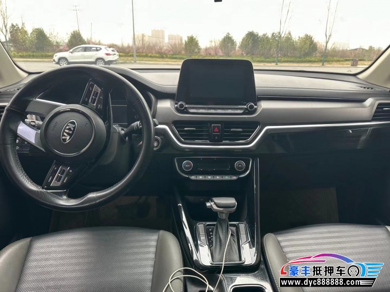 20年起亚智跑SUV抵押车出售