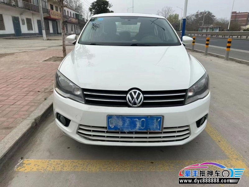 13年大众捷达轿车抵押车出售