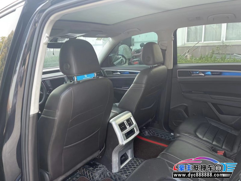 17年大众途昂轿车抵押车出售