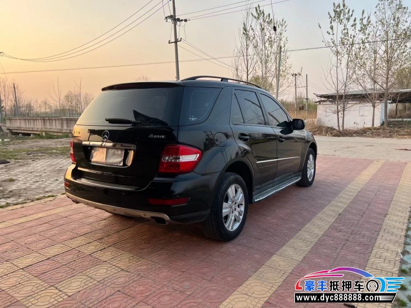 10年奔驰MLSUV抵押车出售