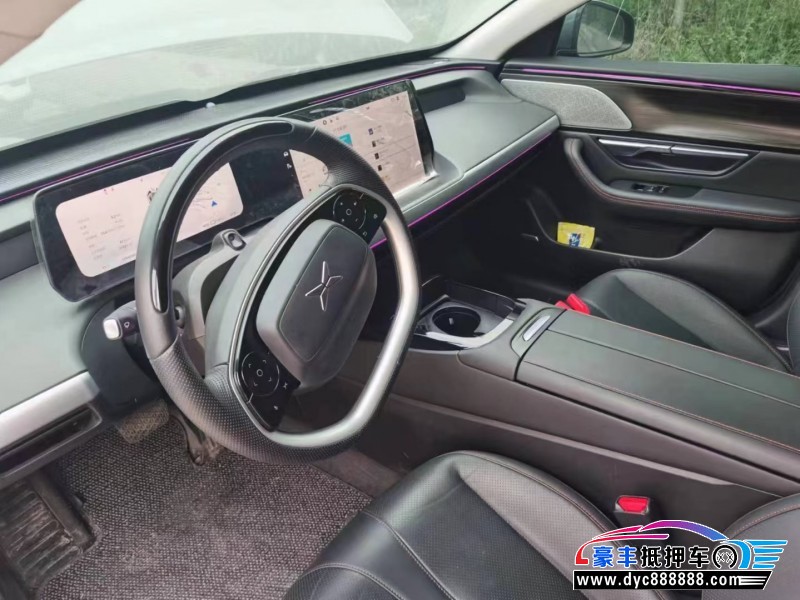 21年小鹏汽车P7轿车抵押车出售