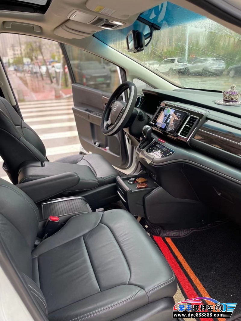 18年本田艾力绅轿车抵押车出售