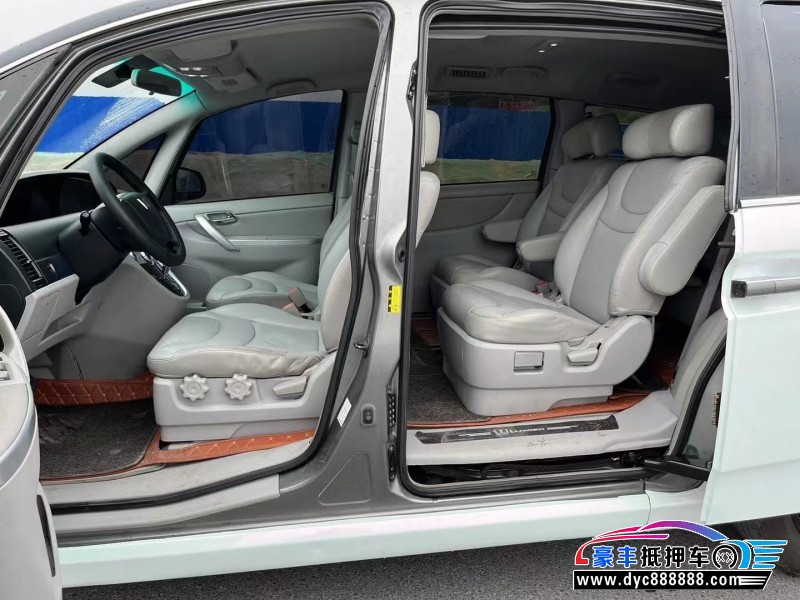 14年纳智捷大7 SUV轿车抵押车出售