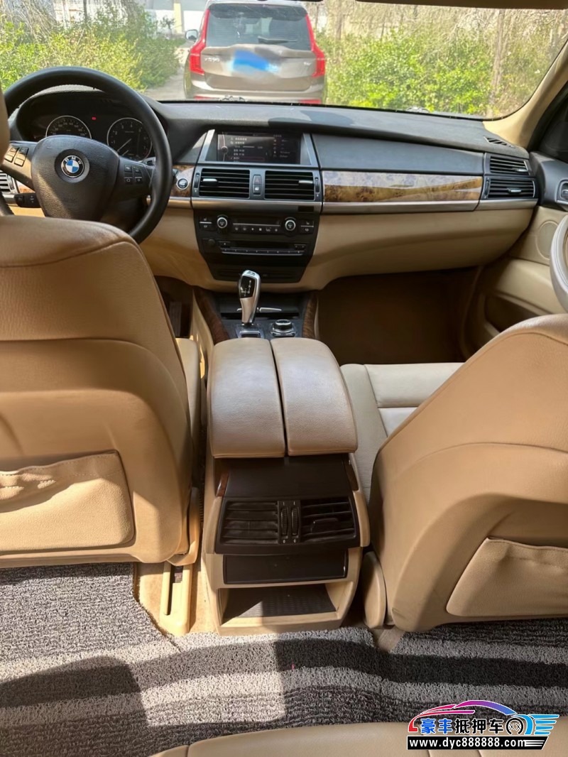 11年宝马X5轿车抵押车出售