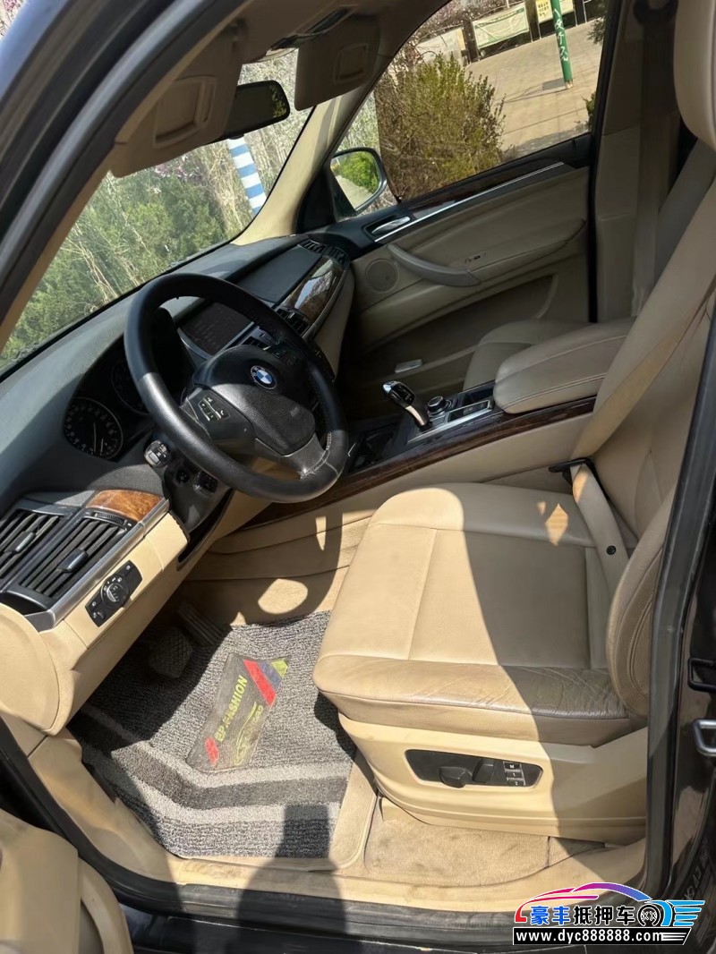 11年宝马X5轿车抵押车出售