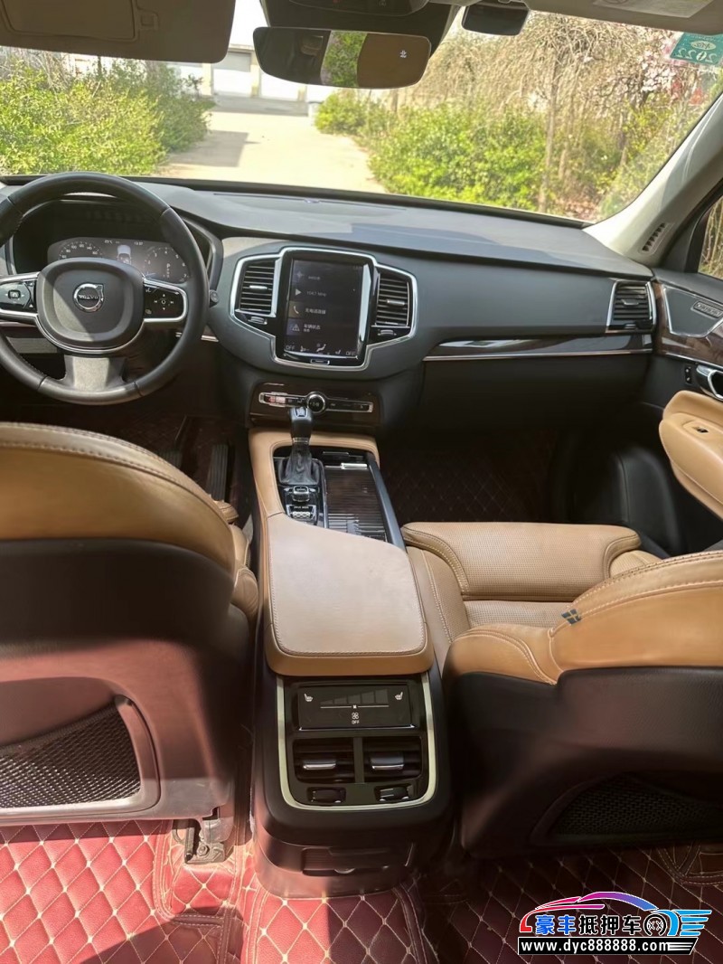 16年沃尔沃XC90轿车抵押车出售