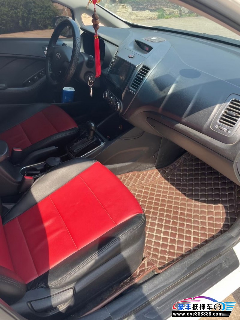 19年起亚K3轿车抵押车出售