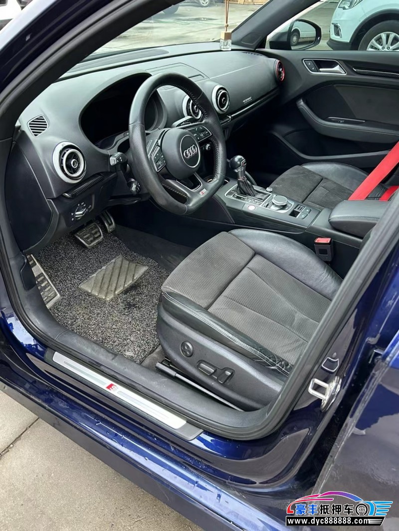 18年奥迪S3轿车抵押车出售