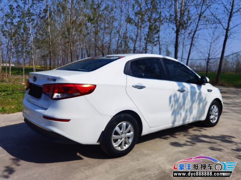 16年起亚K2轿车抵押车出售